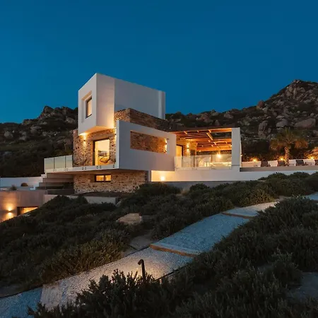 Villa Sorriso - House, Seaview, Pool Plaka (Naxos)